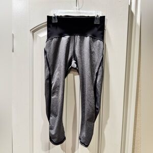 Lululemon Train Times Crop (17") in Heathered Black / Black